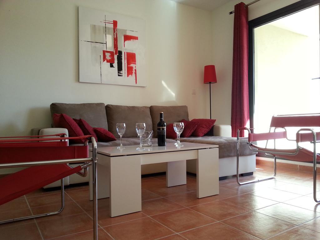 Apartamento Unifamiliar Golf Vera Urb Privada Y Tranquila Cameră foto