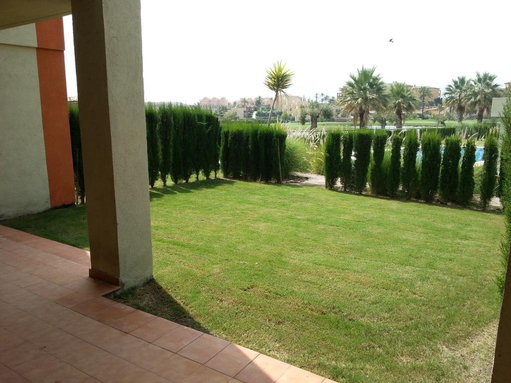 Apartamento Unifamiliar Golf Vera Urb Privada Y Tranquila Cameră foto